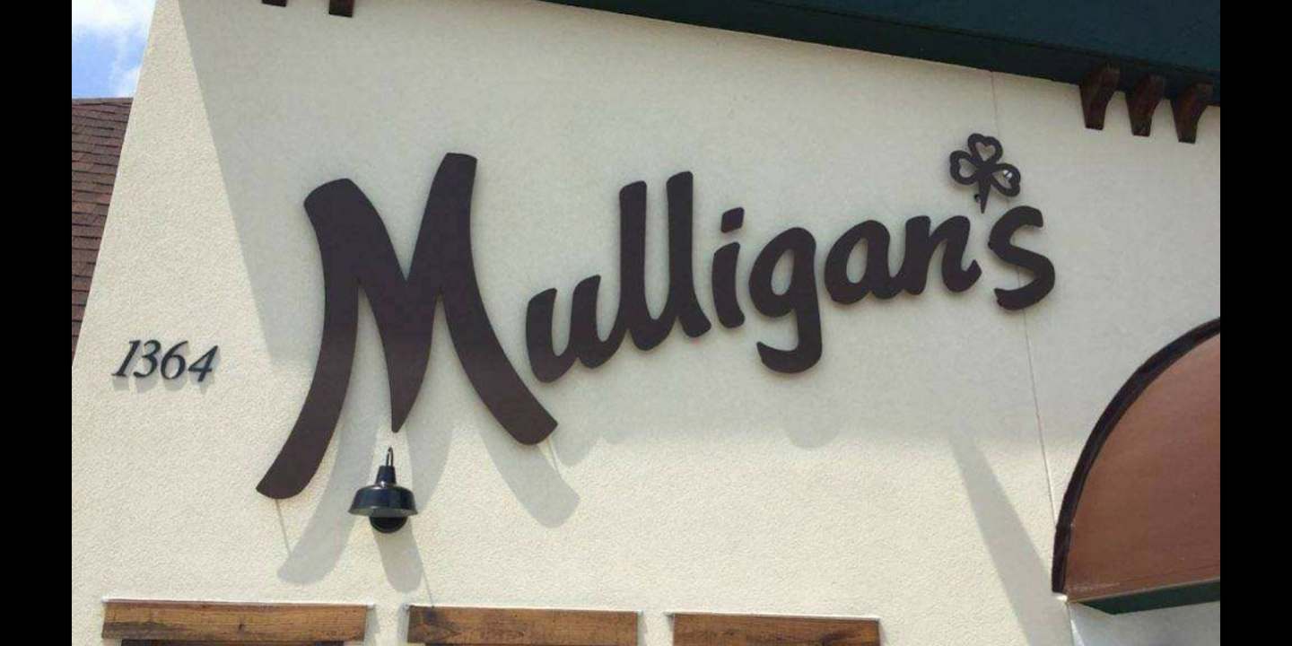 custom metal signs mulligan's